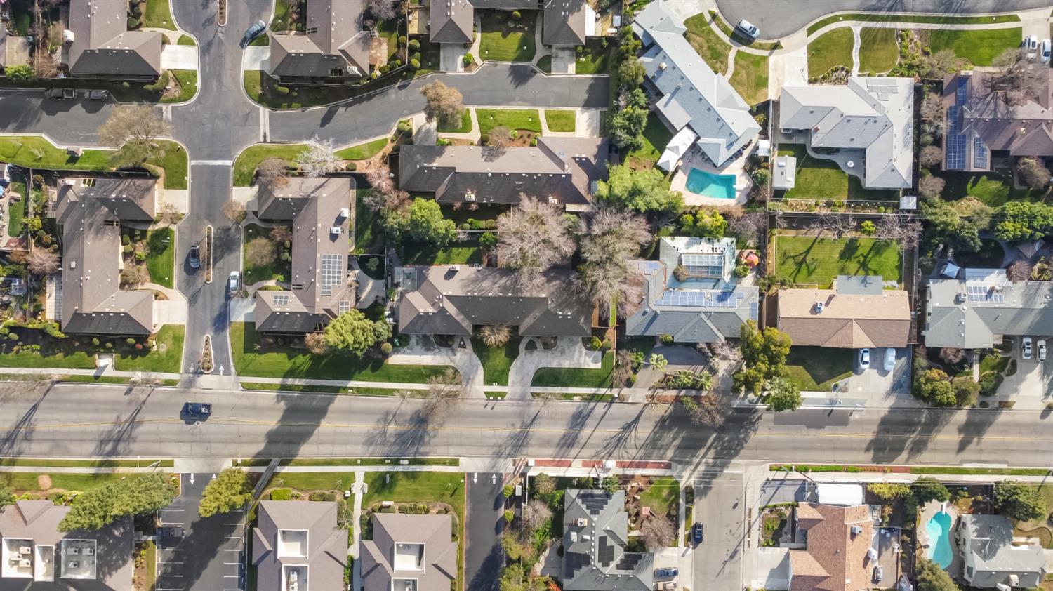 1095 W Sierra Avenue, Fresno, CA, 93711