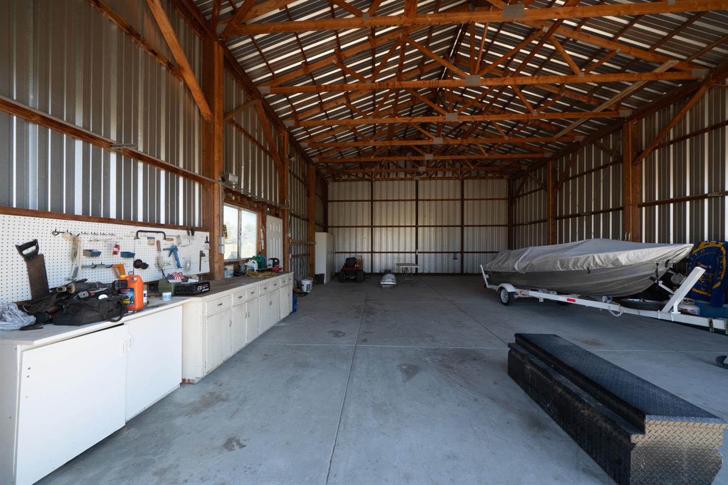 16861 Paula Road, Madera, CA, 93636