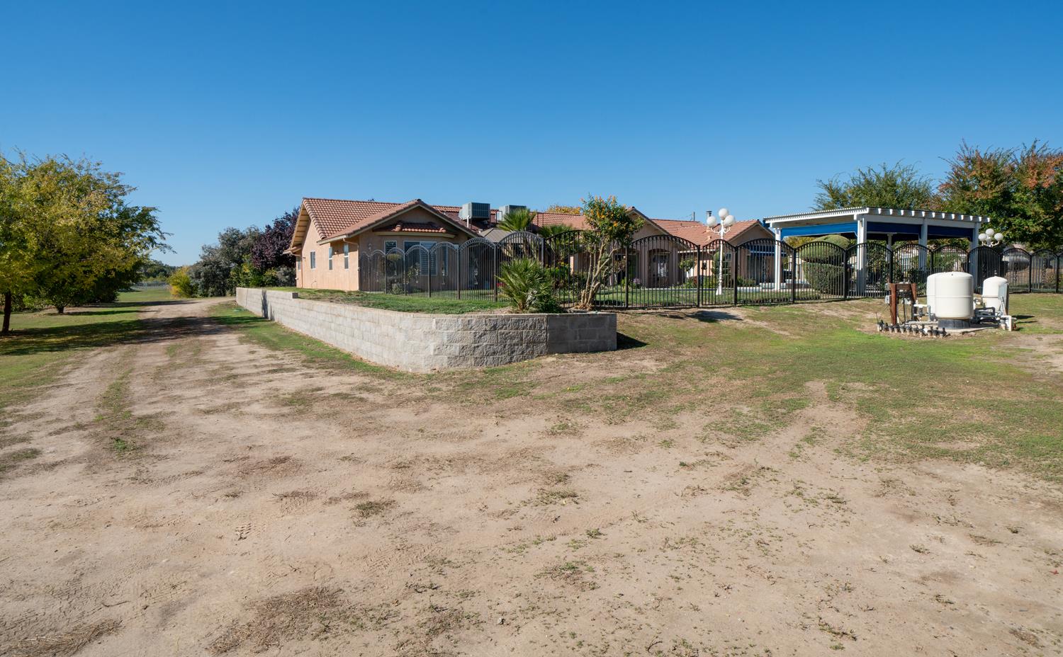 16861 Paula Road, Madera, CA, 93636