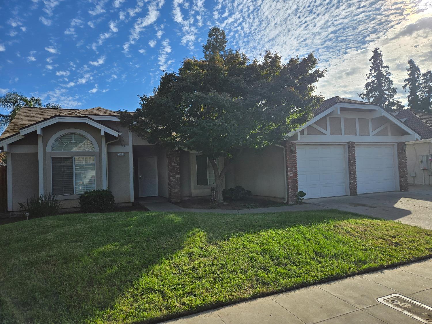 1415 E Portland Avenue, Fresno, CA, 93720