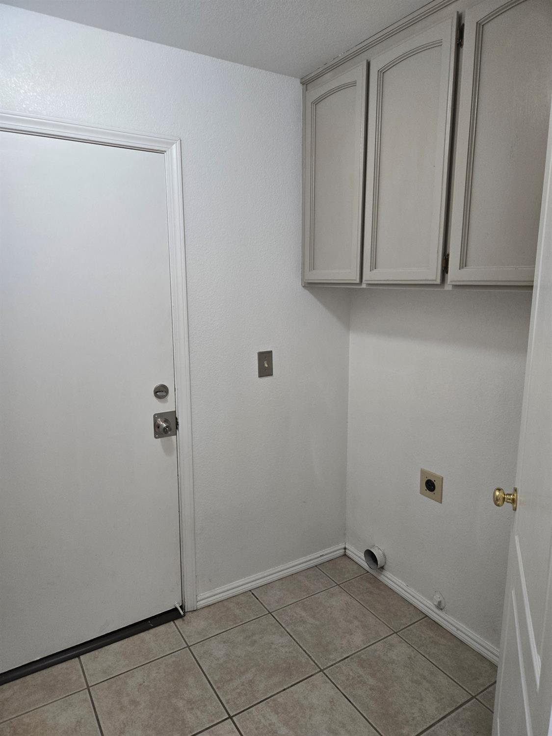 1415 E Portland Avenue, Fresno, CA, 93720