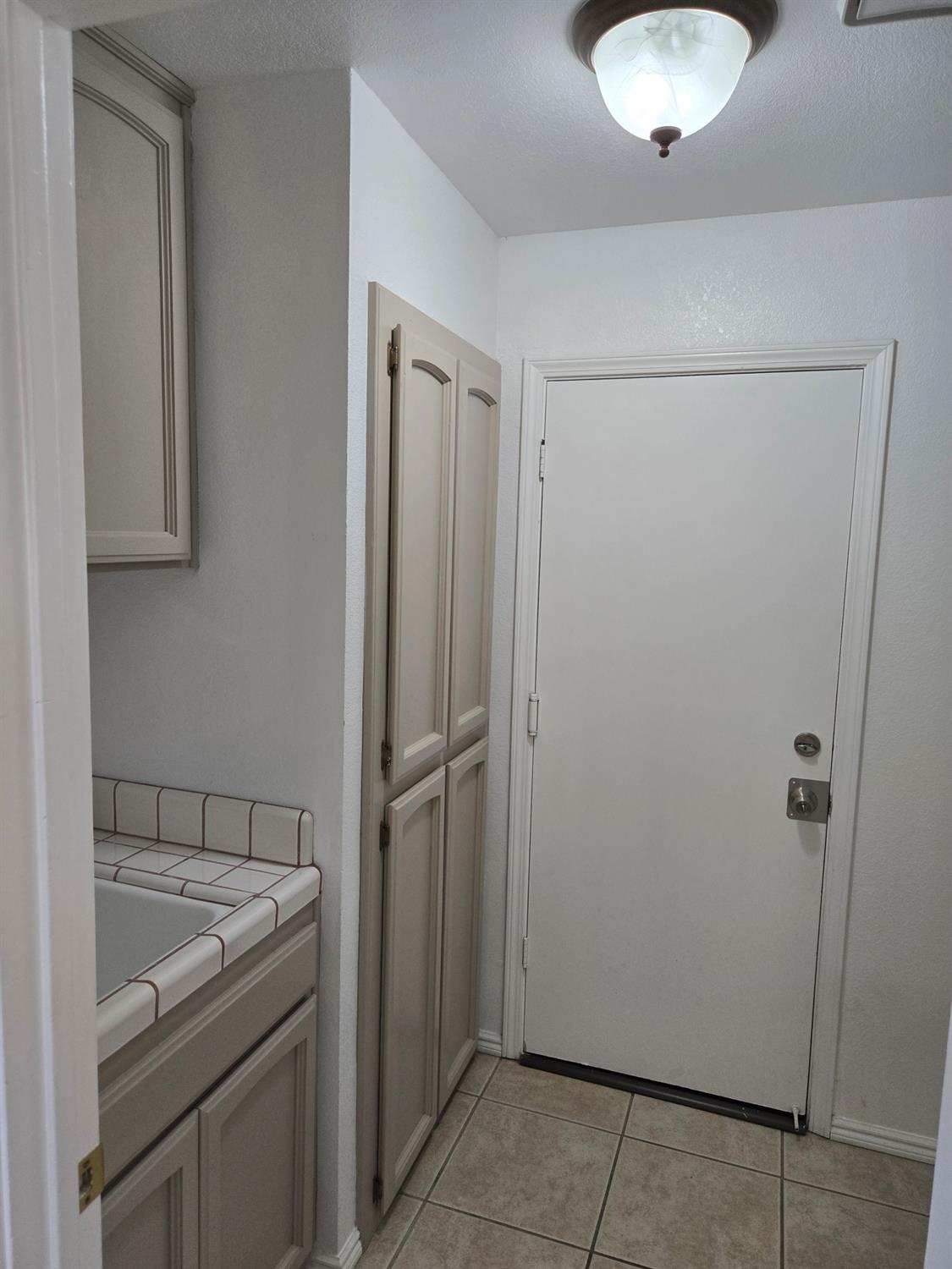 1415 E Portland Avenue, Fresno, CA, 93720