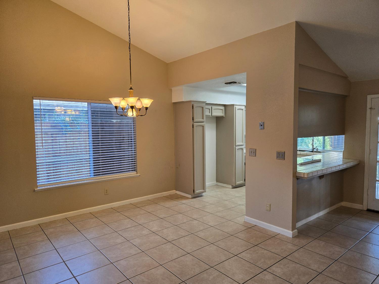 1415 E Portland Avenue, Fresno, CA, 93720