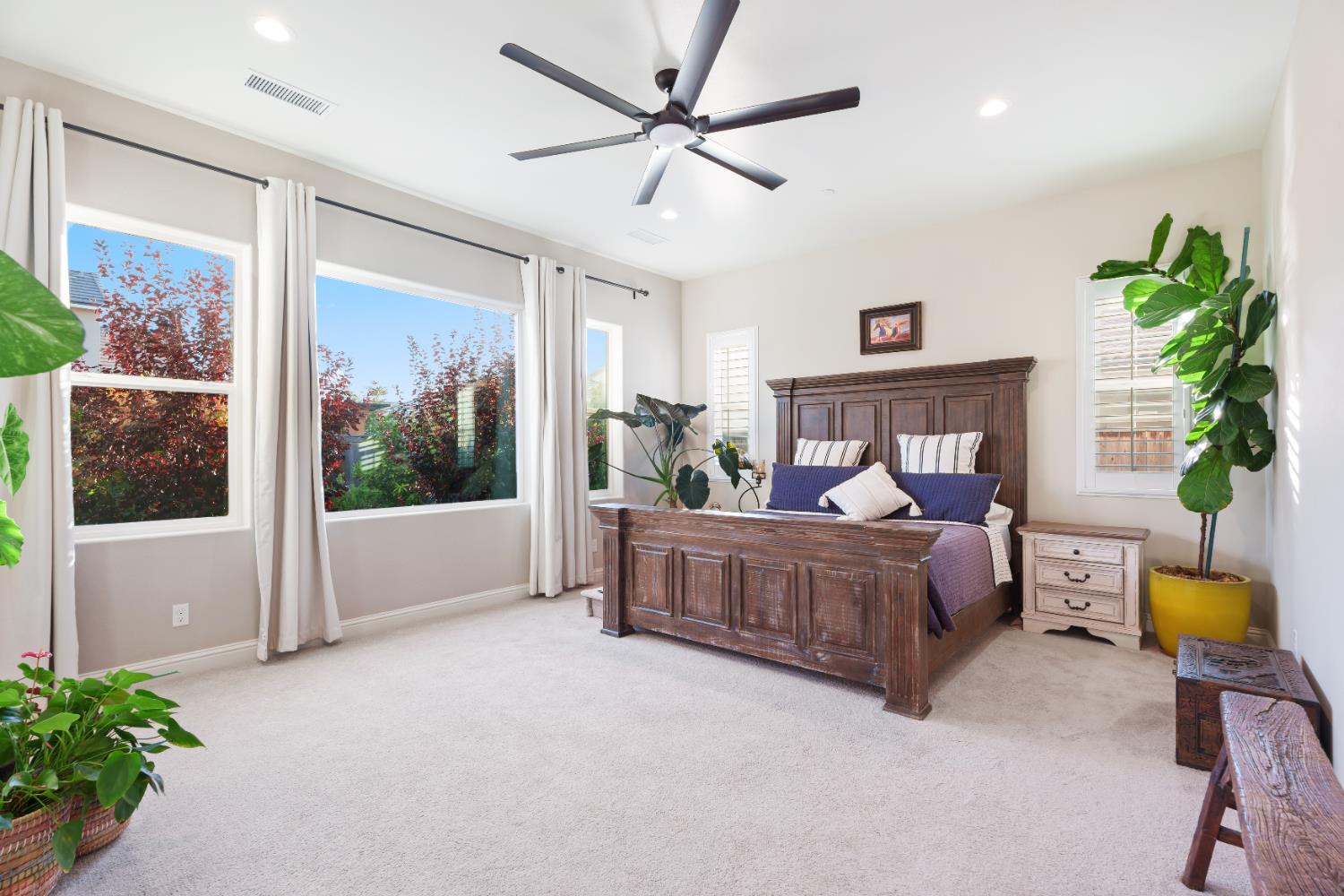 822 Overstone Ave Avenue, Madera, CA, 93636