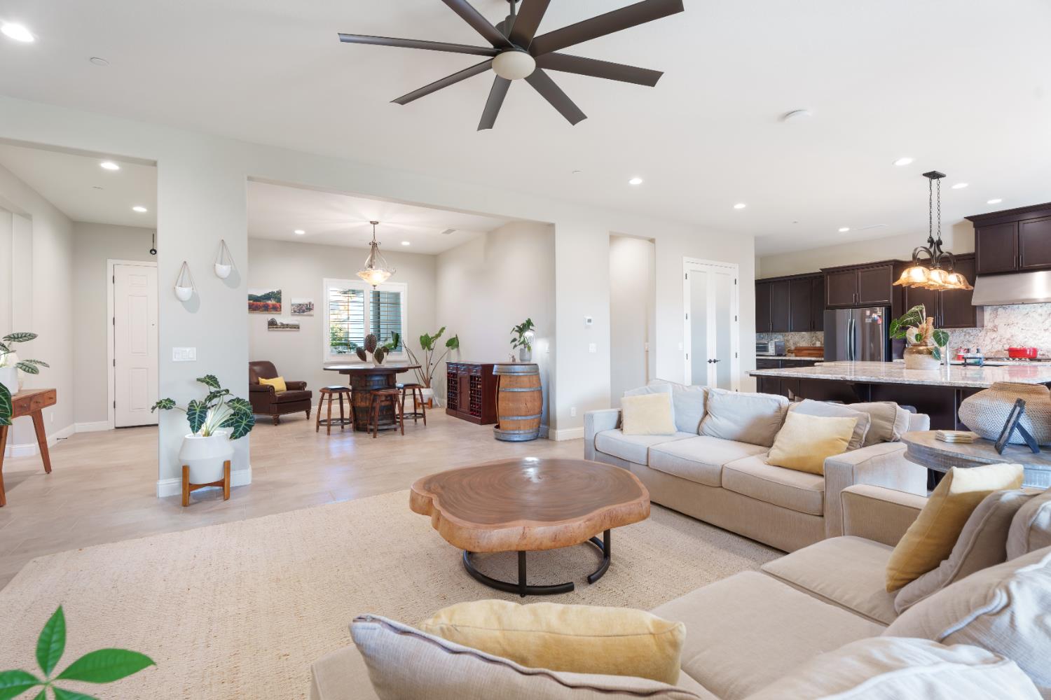 822 Overstone Ave Avenue, Madera, CA, 93636