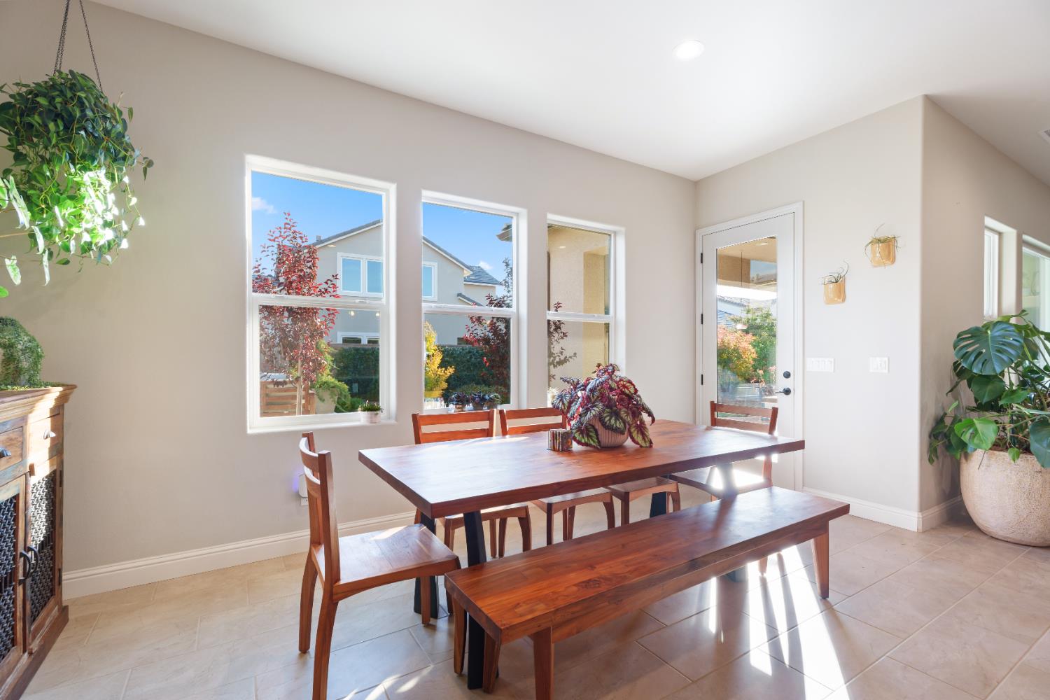 822 Overstone Ave Avenue, Madera, CA, 93636