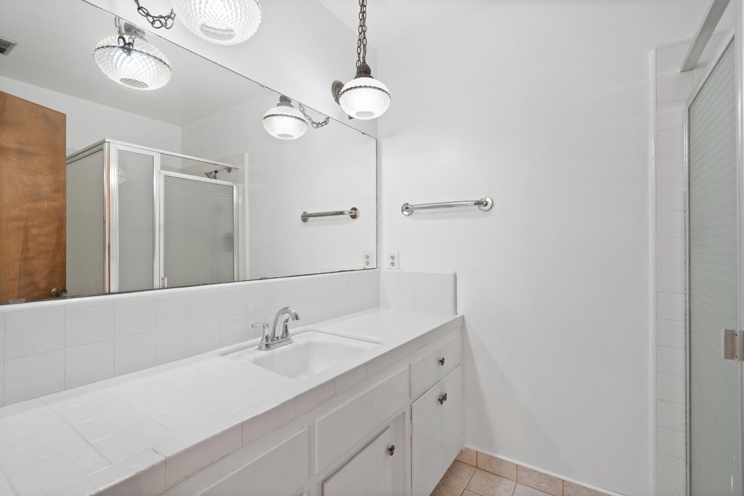 198 W Barstow Avenue UNIT&nbsp;A, Fresno, CA, 93704