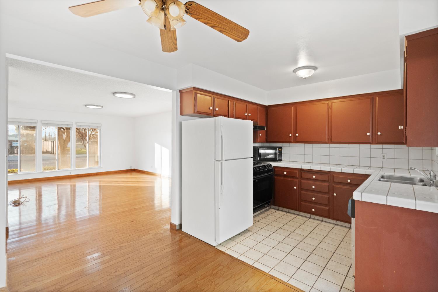 198 W Barstow Avenue UNIT&nbsp;A, Fresno, CA, 93704