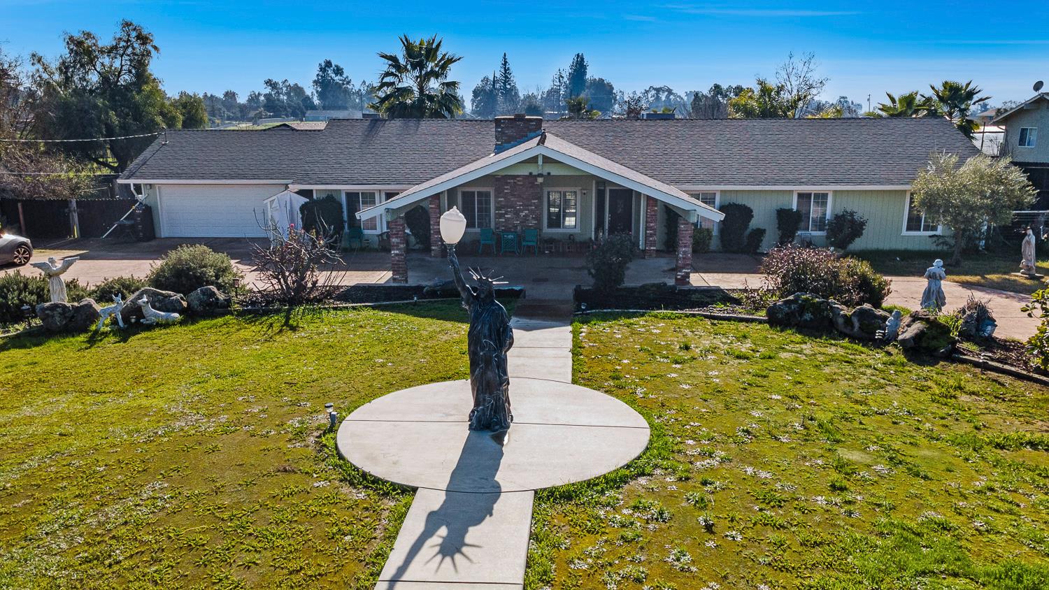 Single Family in Madera