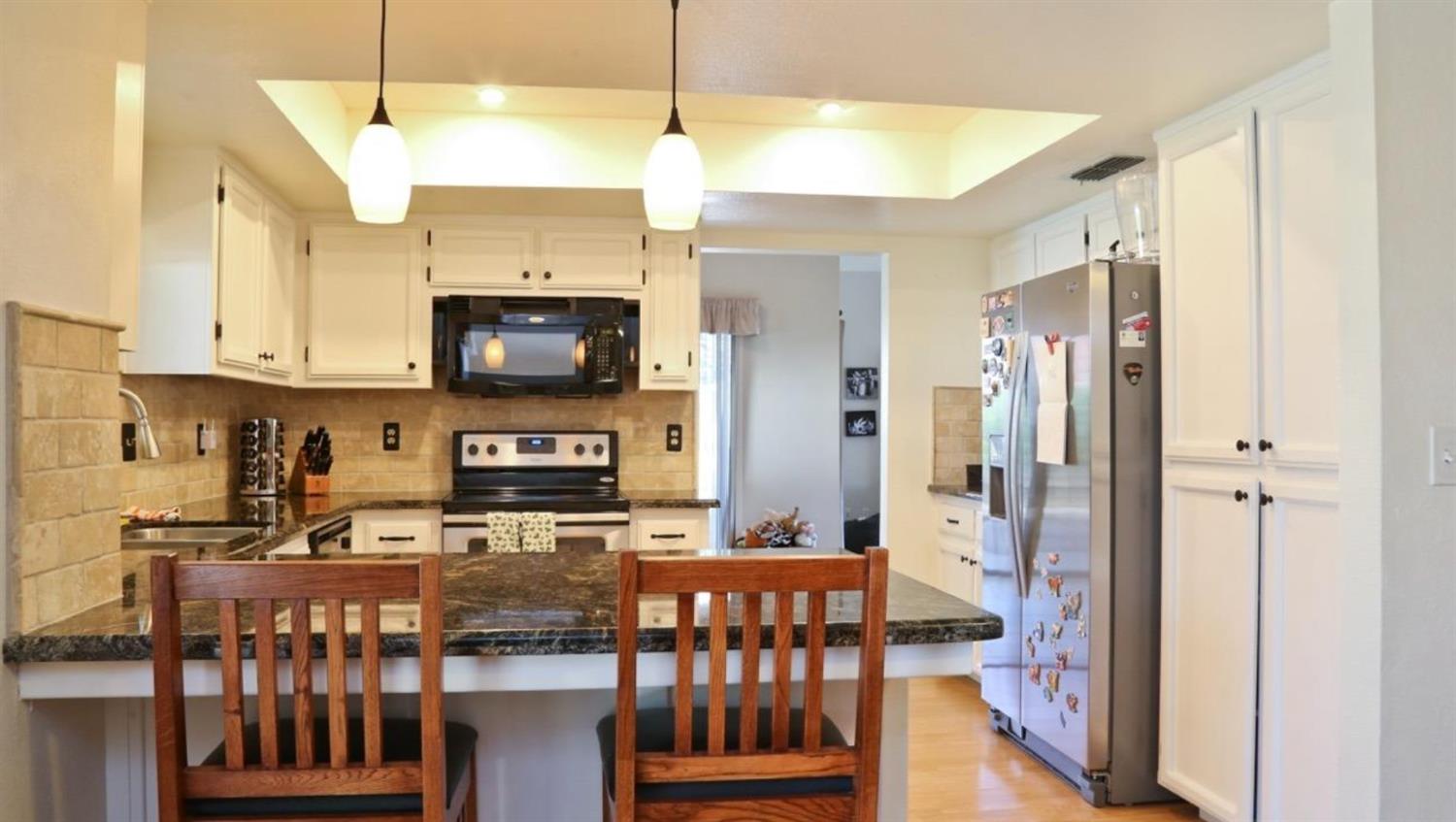 344 Mckelvy Avenue, Clovis, CA, 93611