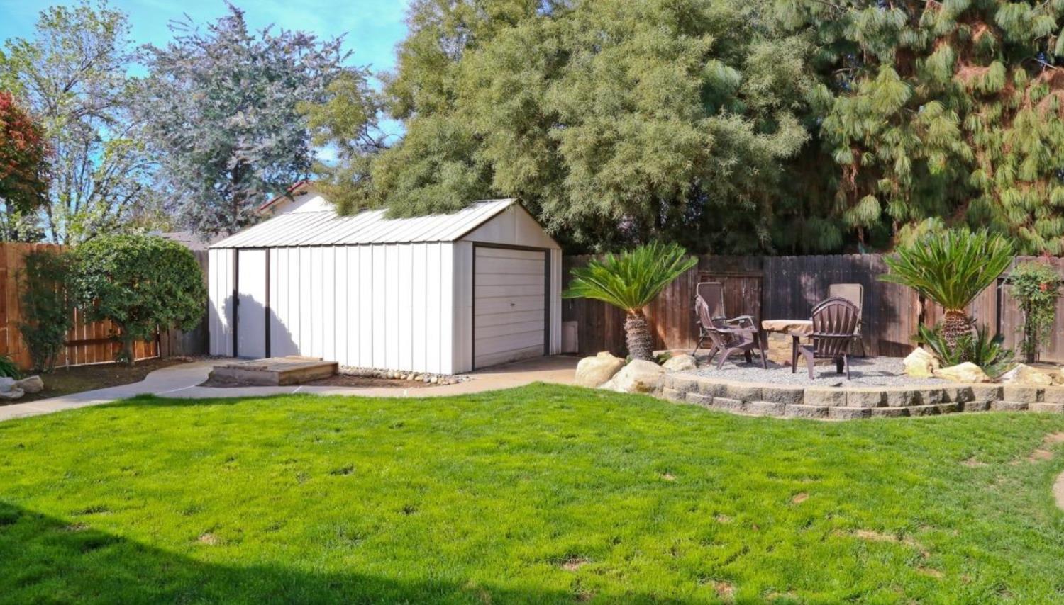 344 Mckelvy Avenue, Clovis, CA, 93611