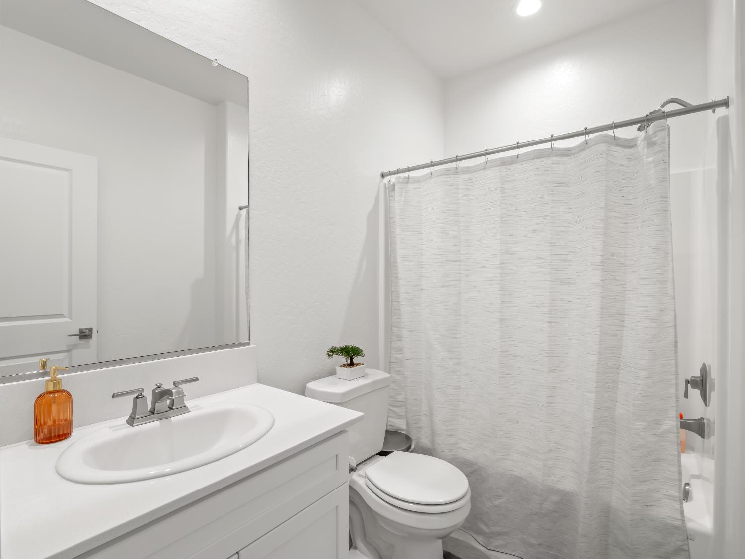 551 Talus Way S, Madera, CA, 93636