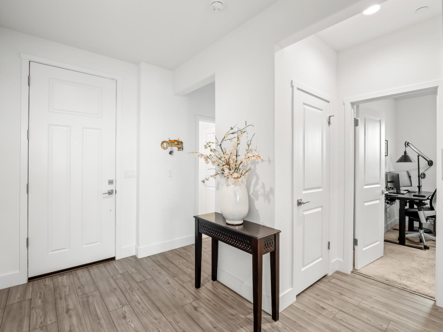 551 Talus Way S, Madera, CA, 93636