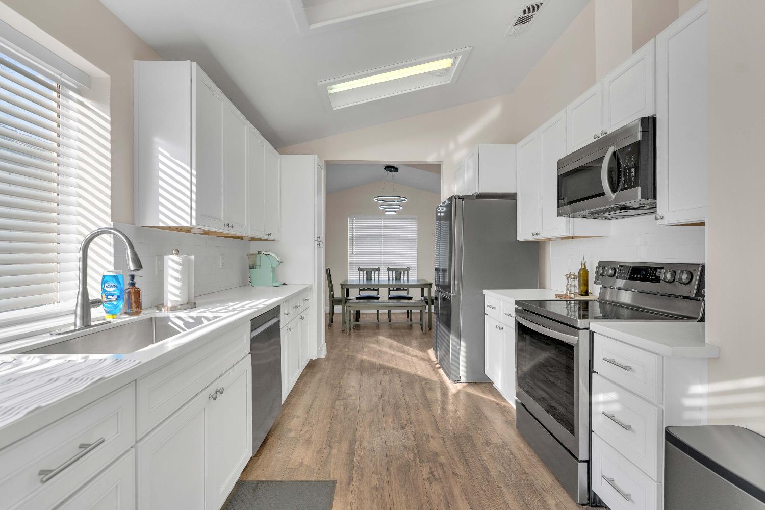 3516 W Dovewood Avenue, Fresno, CA, 93711