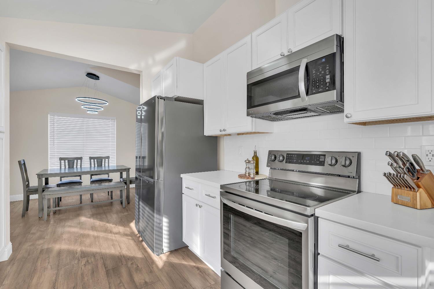 3516 W Dovewood Avenue, Fresno, CA, 93711