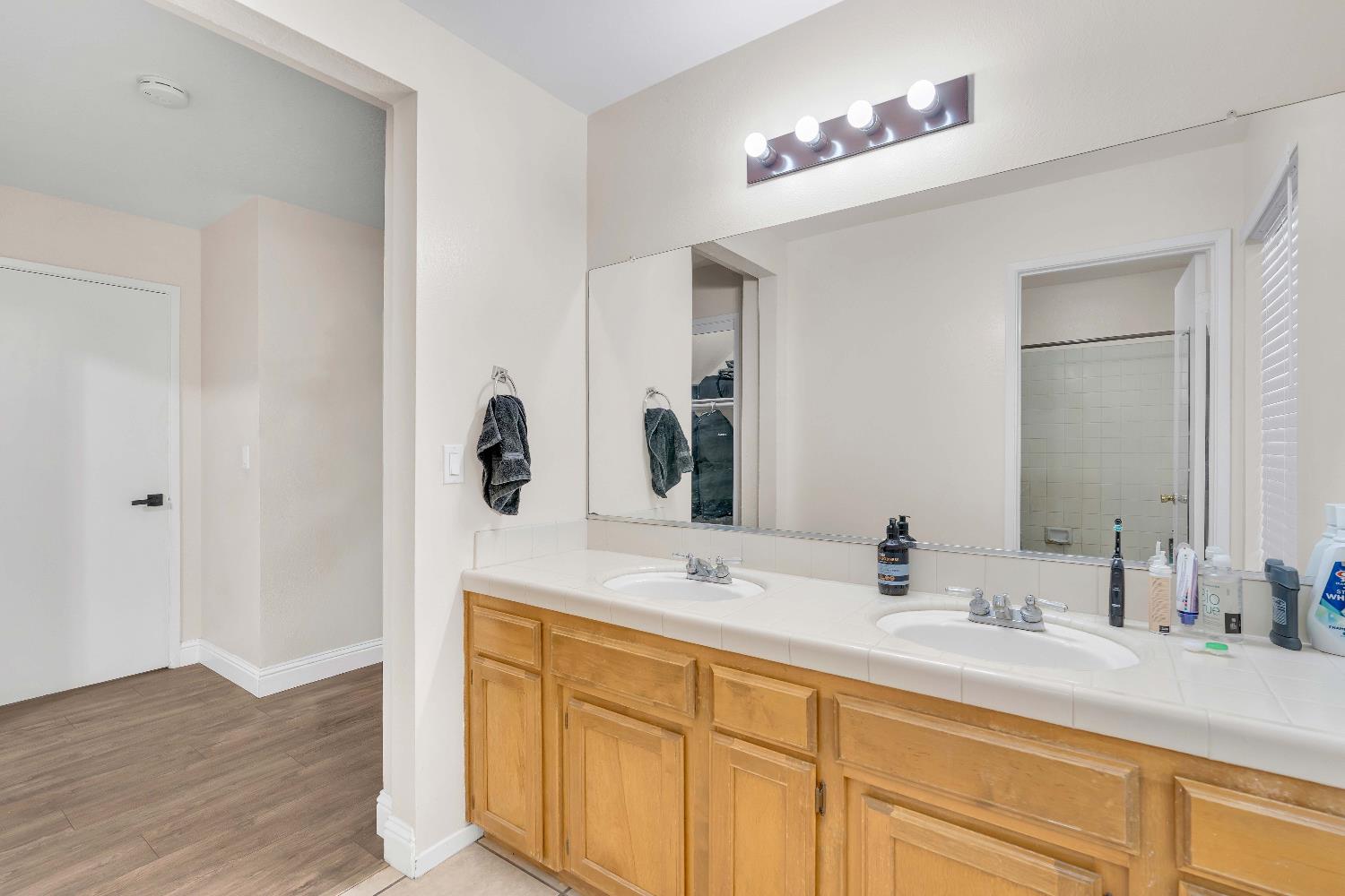 3516 W Dovewood Avenue, Fresno, CA, 93711