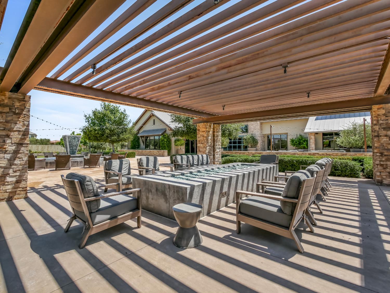 551 Talus Way S, Madera, CA, 93636