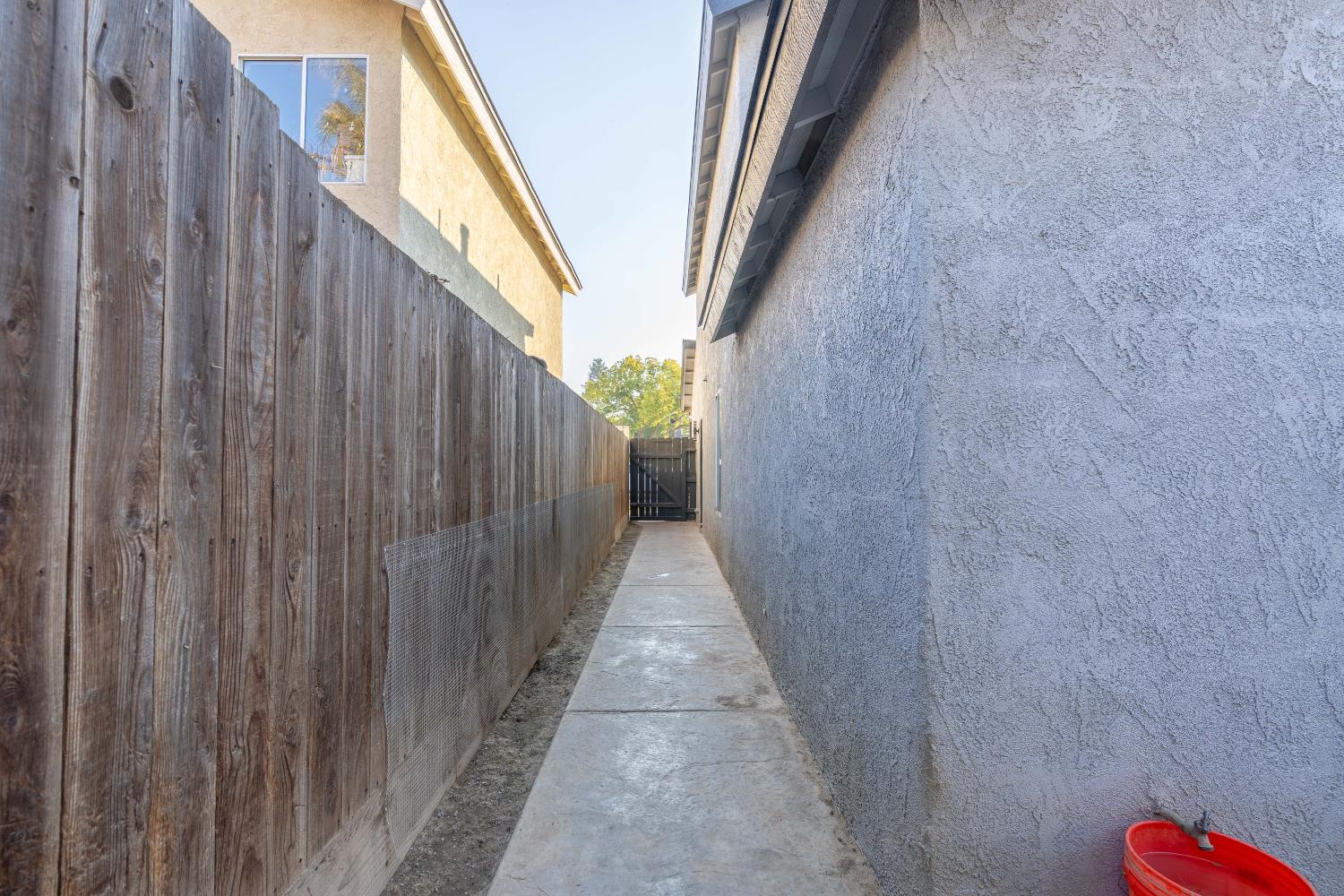3516 W Dovewood Avenue, Fresno, CA, 93711