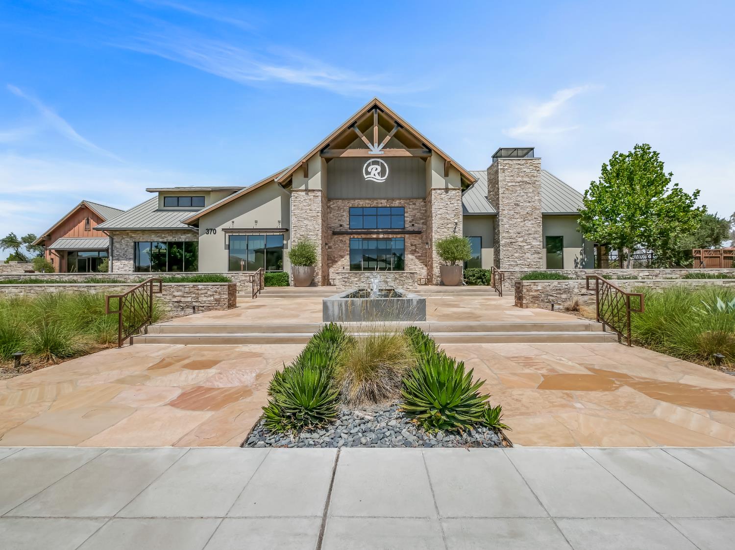 551 Talus Way S, Madera, CA, 93636