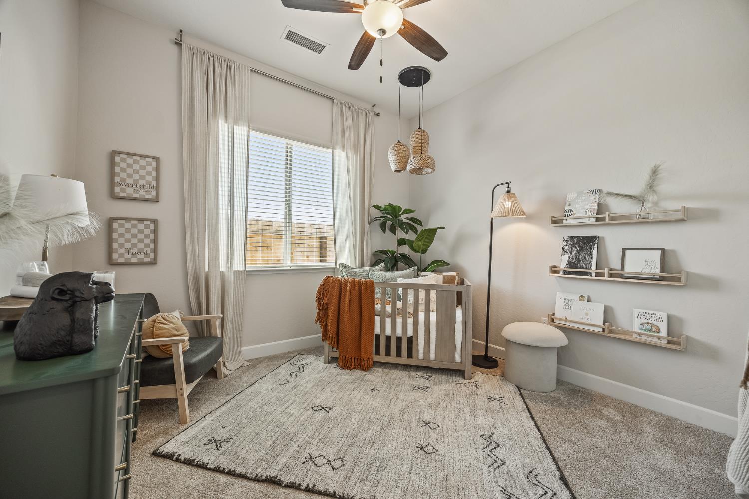 7271 W Ashcroft Avenue, Fresno, CA, 93723