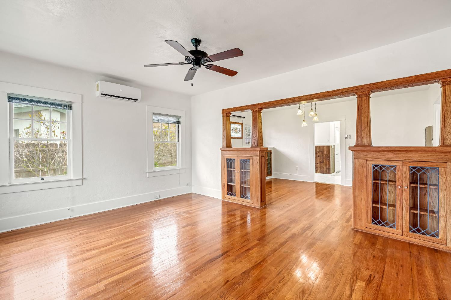 1912 N Vagedes Avenue, Fresno, CA, 93705