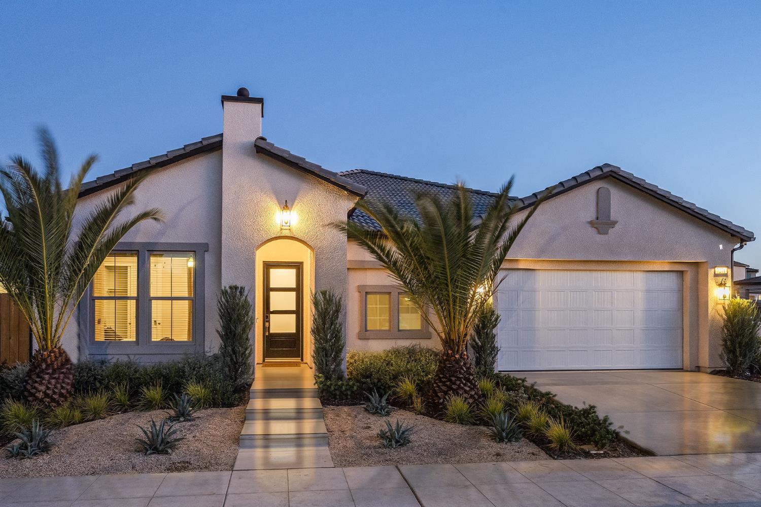 7271 W Ashcroft Avenue, Fresno, CA, 93723