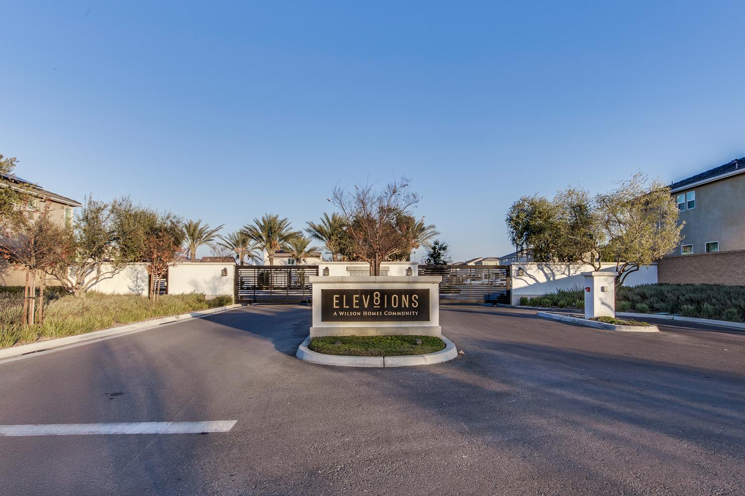 2037 N Rogers Lane, Clovis, CA, 93619