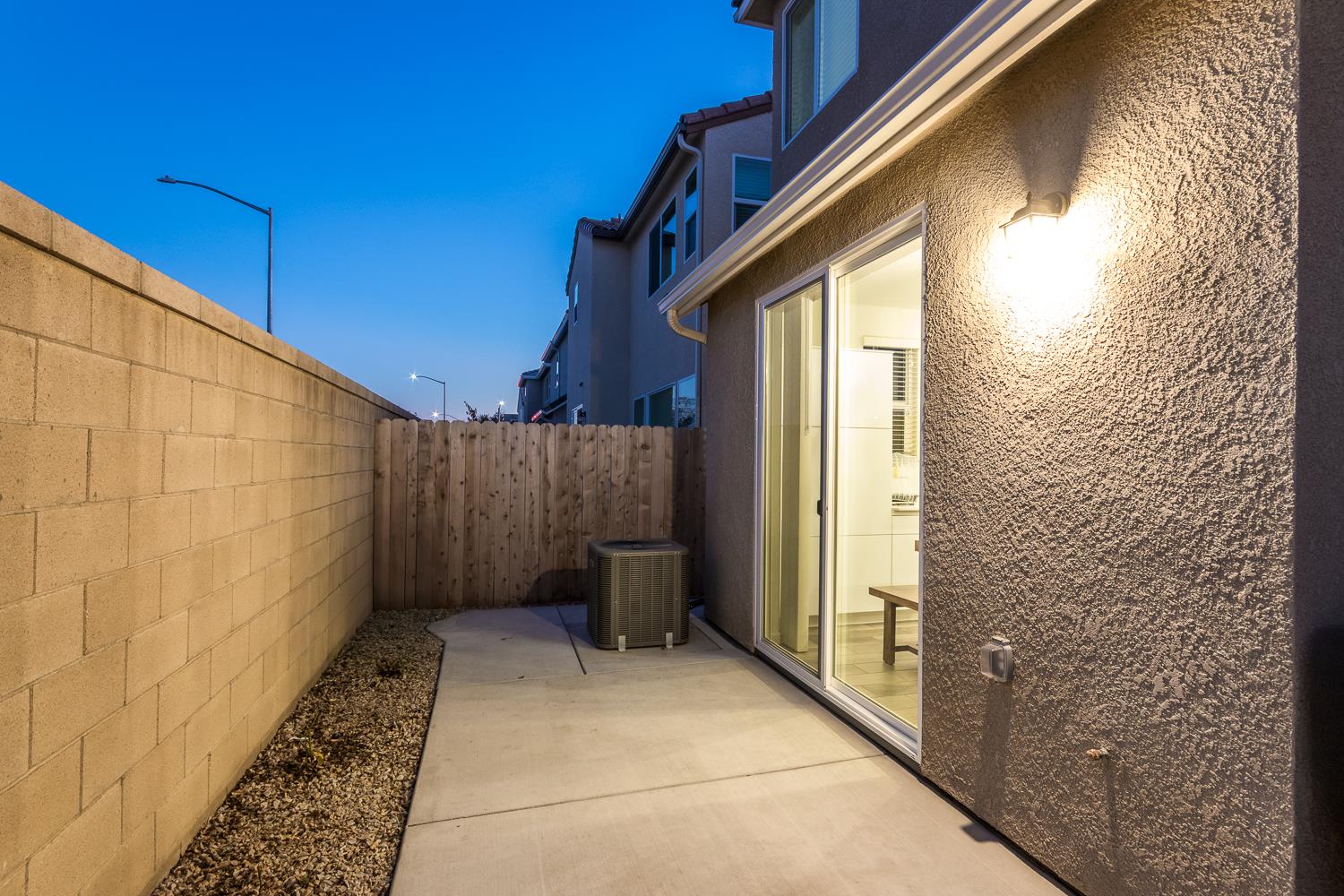 2037 N Rogers Lane, Clovis, CA, 93619