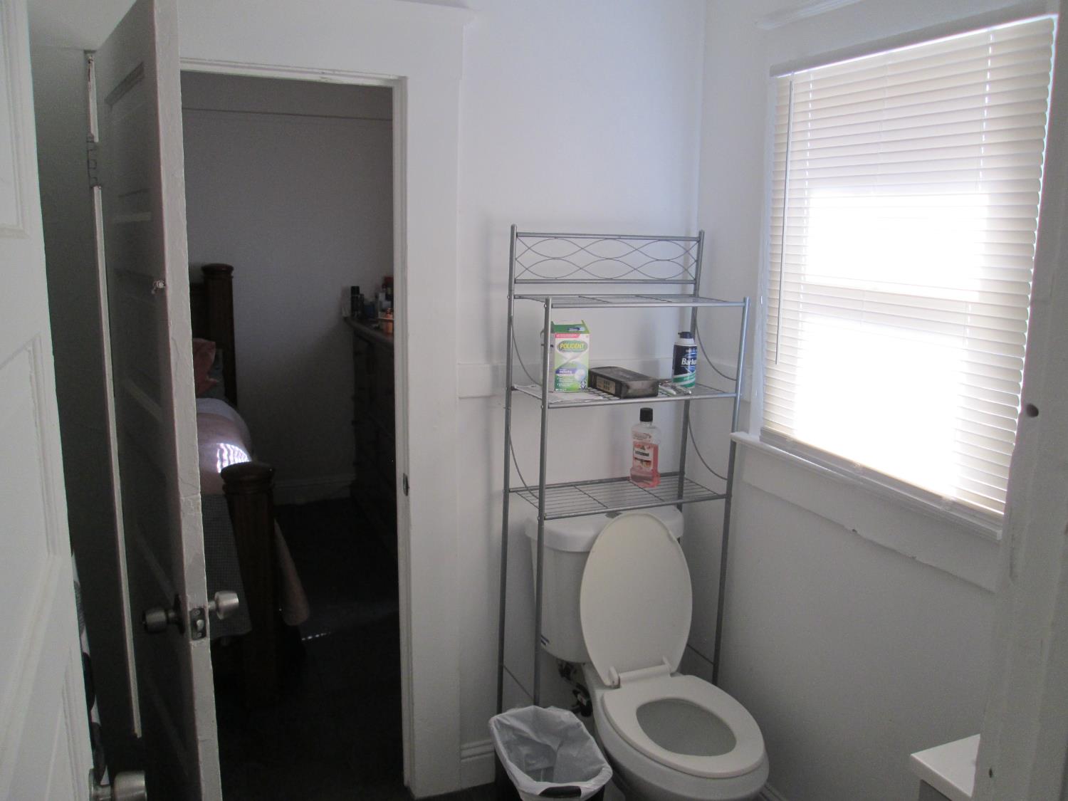3764 E Iowa, Fresno, CA, 93702