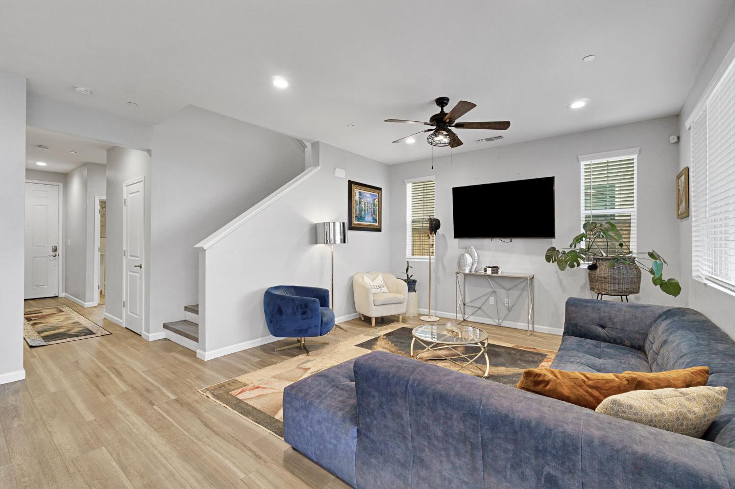 4240 Hillside Road, Madera, CA, 93636