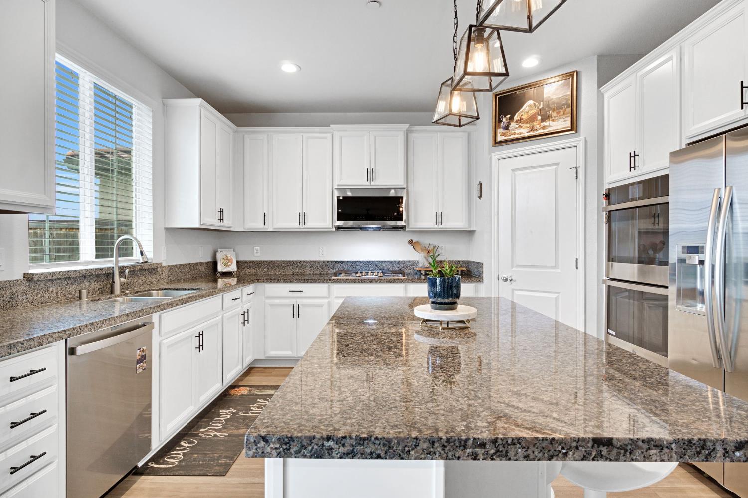 4240 Hillside Road, Madera, CA, 93636