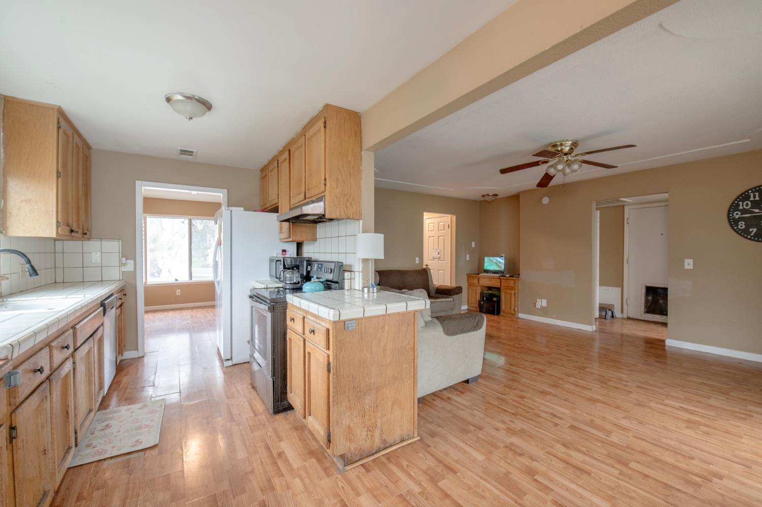 14531 W Kearney Boulevard, Kerman, CA, 93630