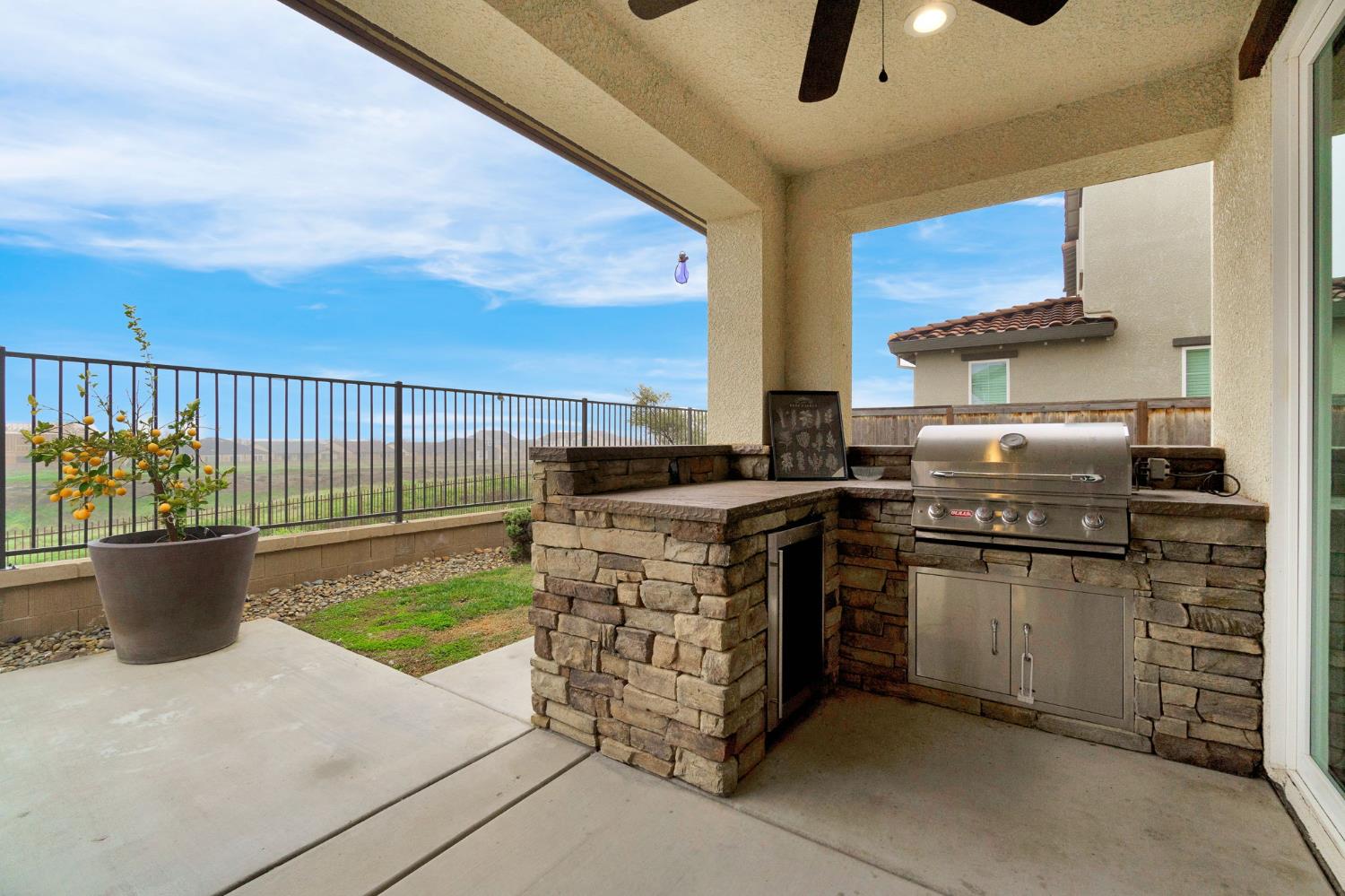 4240 Hillside Road, Madera, CA, 93636