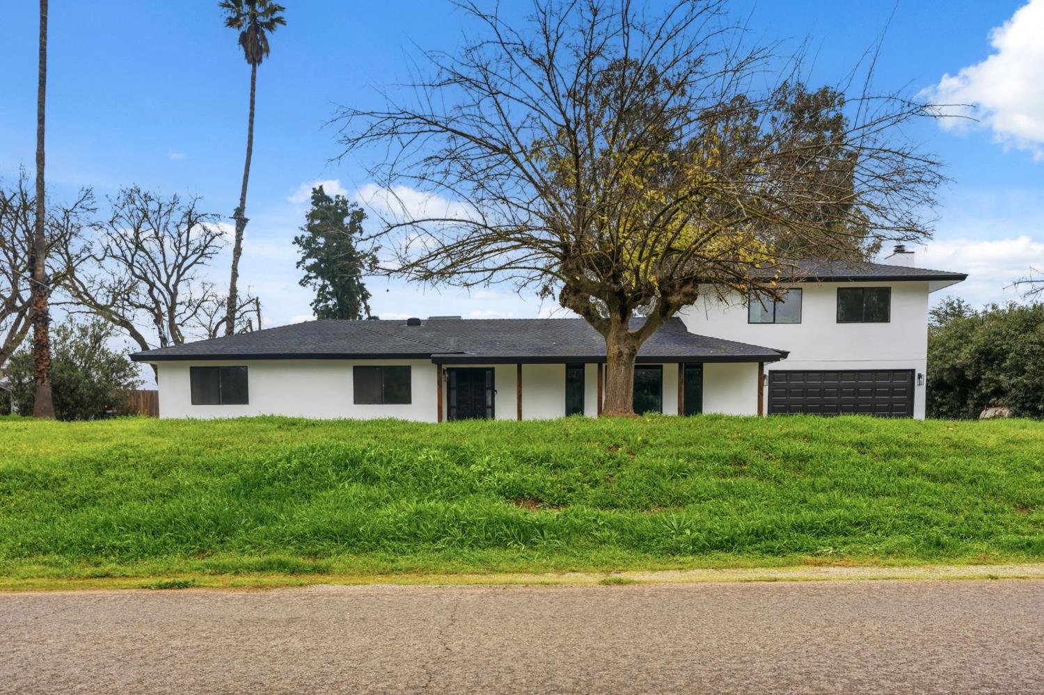 Single Family in Clovis - photo 3