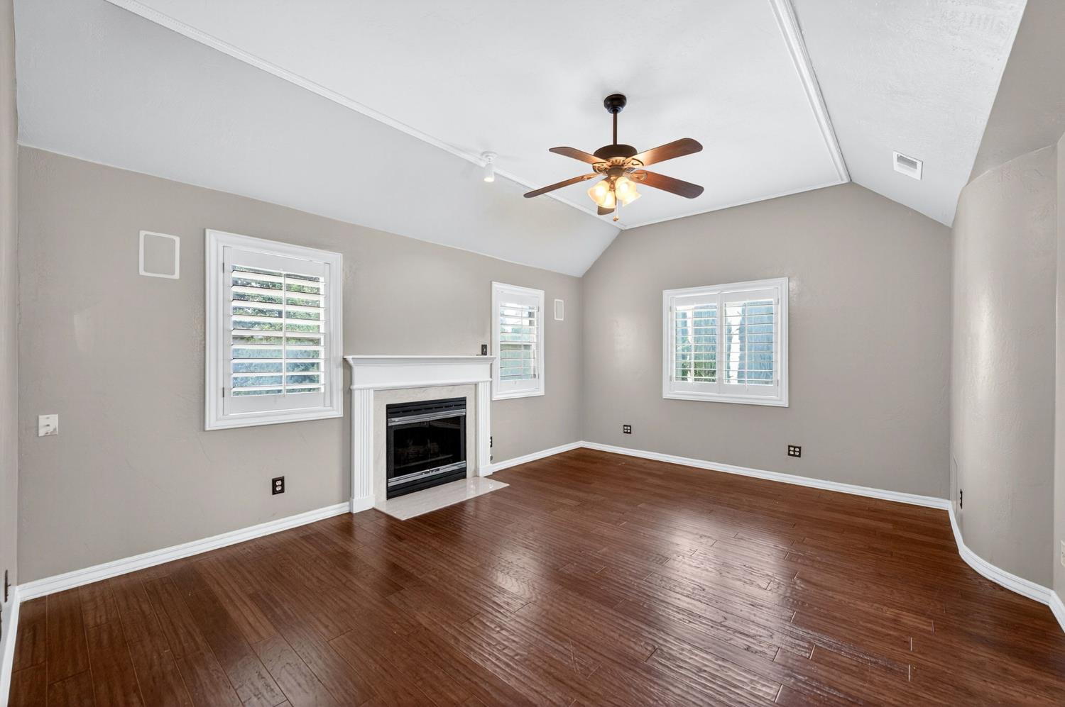 2450 W Beechwood Avenue, Fresno, CA, 93711