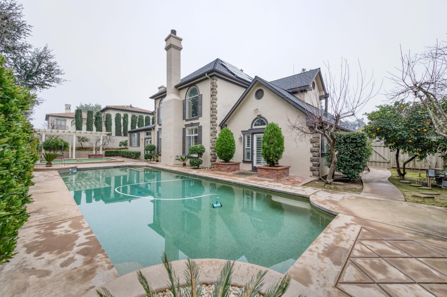 2450 W Beechwood Avenue, Fresno, CA, 93711