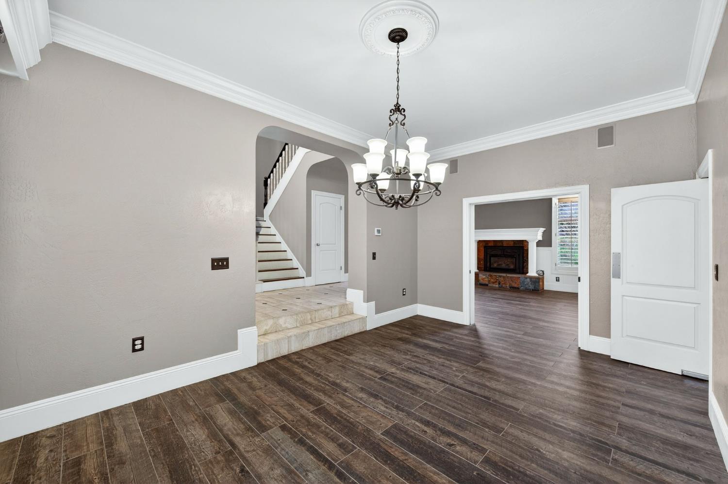 2450 W Beechwood Avenue, Fresno, CA, 93711