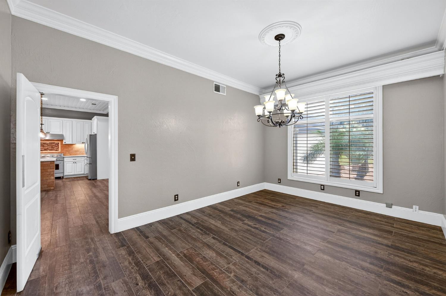 2450 W Beechwood Avenue, Fresno, CA, 93711