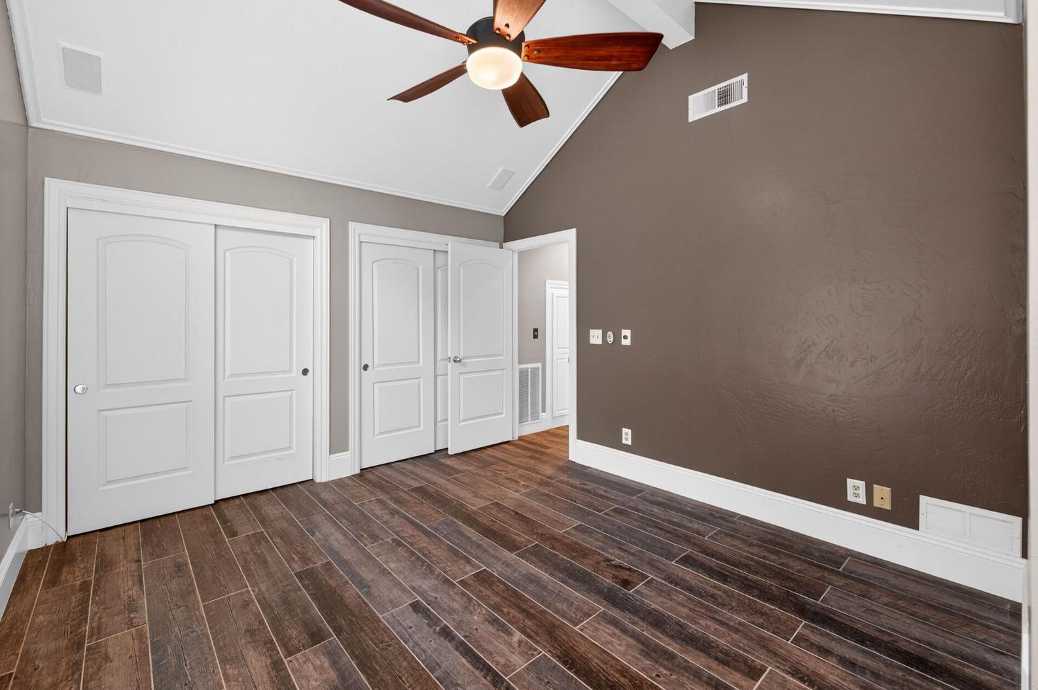 2450 W Beechwood Avenue, Fresno, CA, 93711