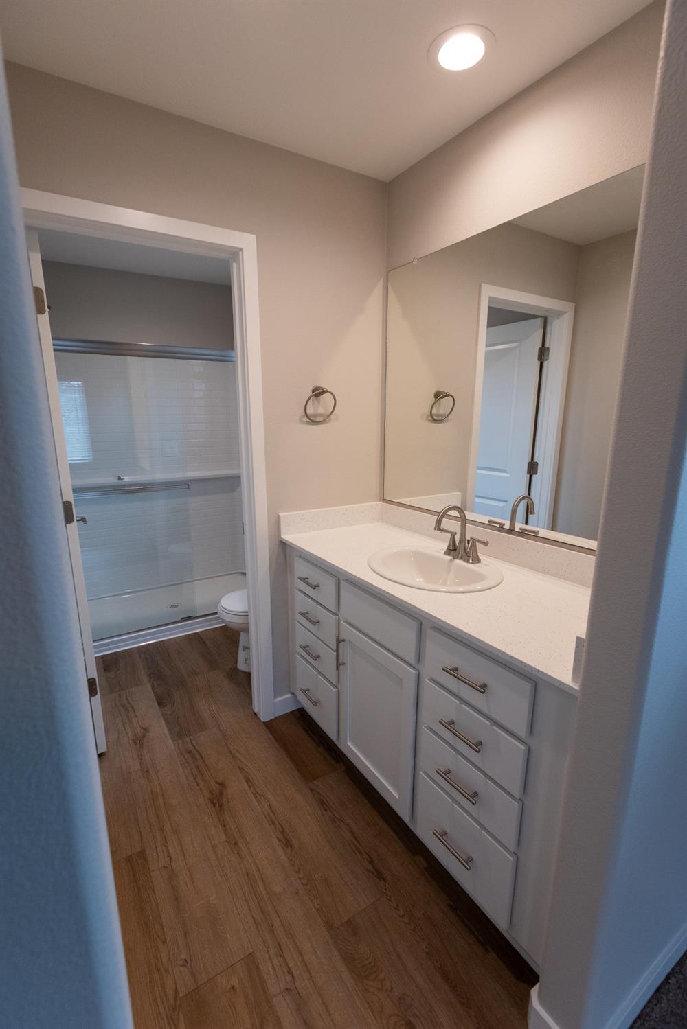 801 Laina Avenue, Madera, CA, 93636