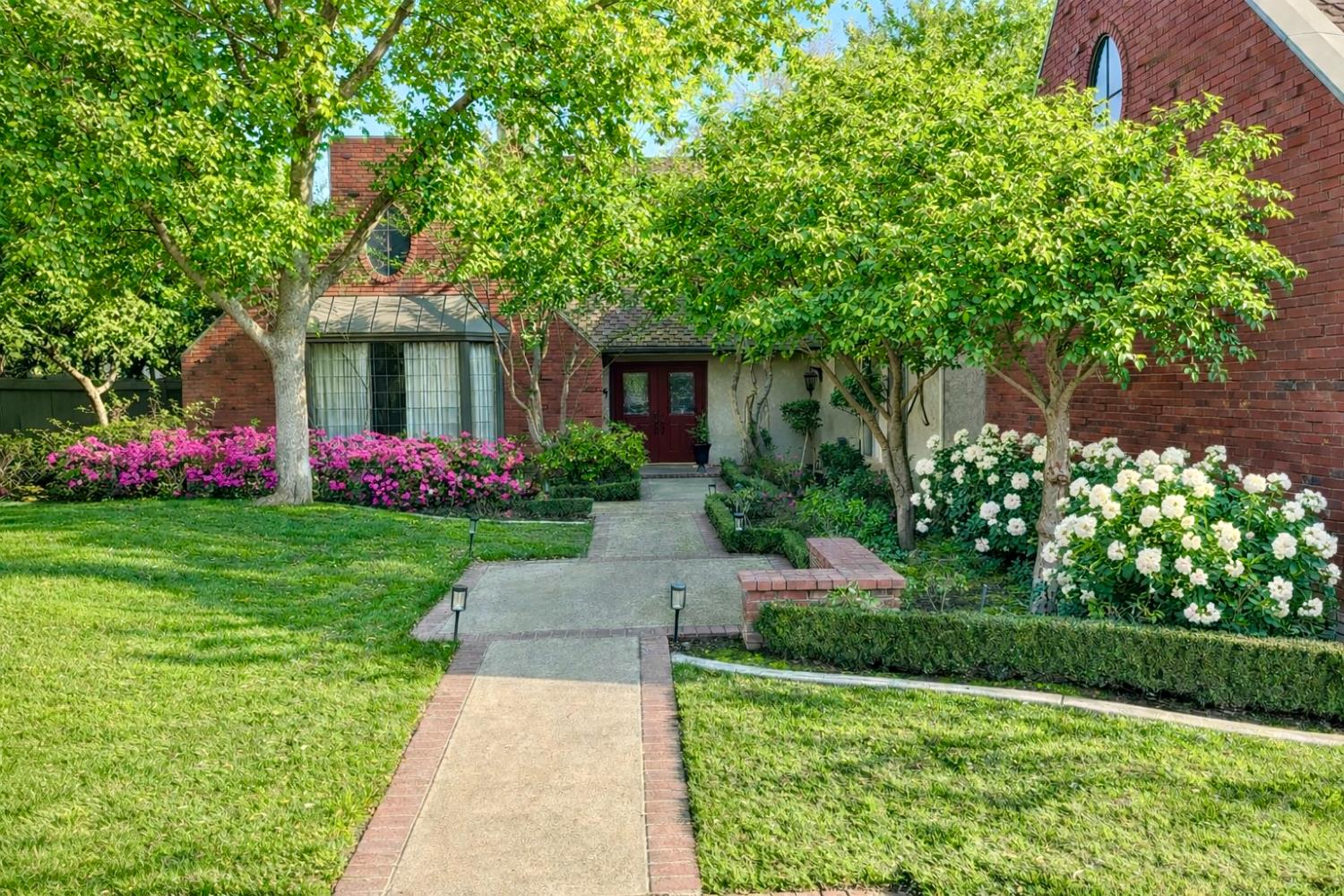 17617 W Belmont Avenue, Kerman, CA, 93630