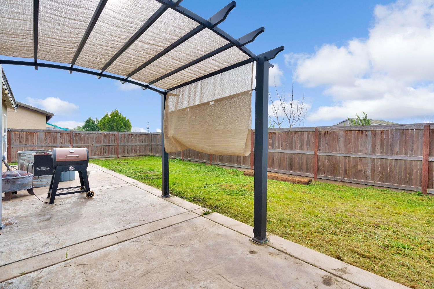 913 Harriett Avenue, Sanger, CA, 93657