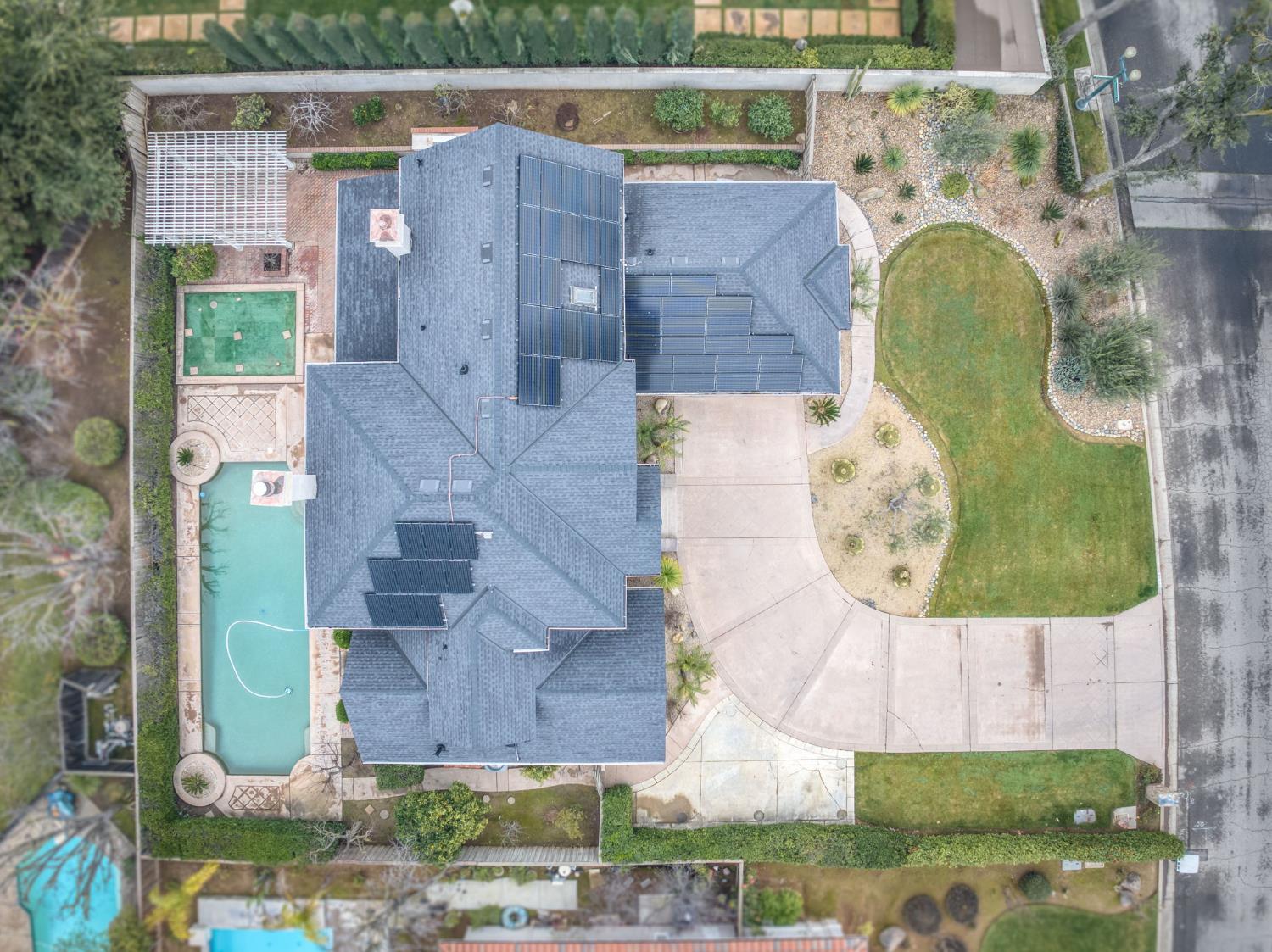 2450 W Beechwood Avenue, Fresno, CA, 93711