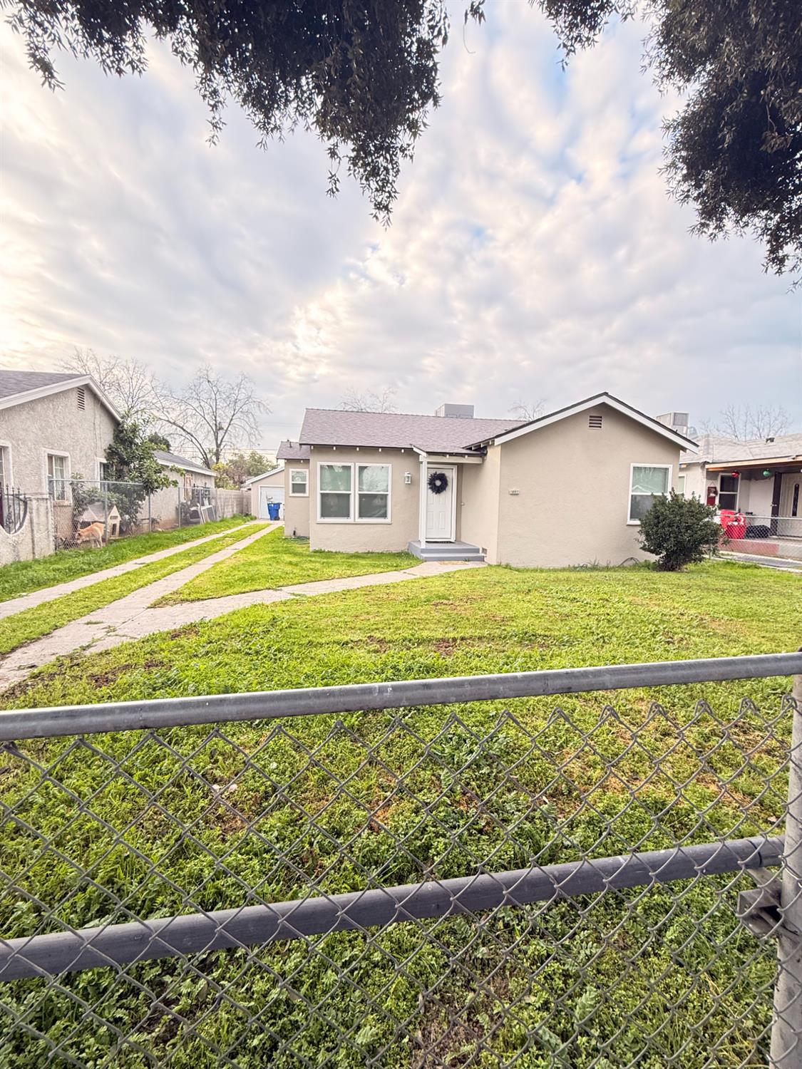 2338 Lotus Avenue, Fresno, CA, 93706