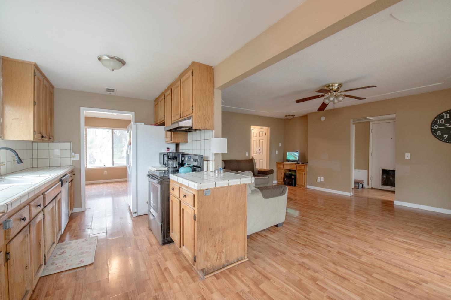 14531 W Kearney Boulevard, Kerman, CA, 93630