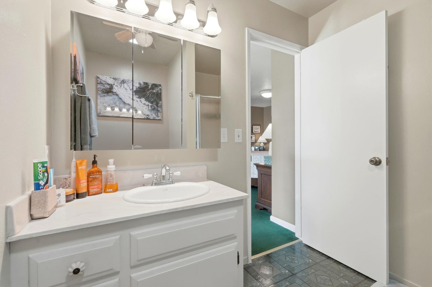 1273 Bundy Avenue, Clovis, CA, 93611