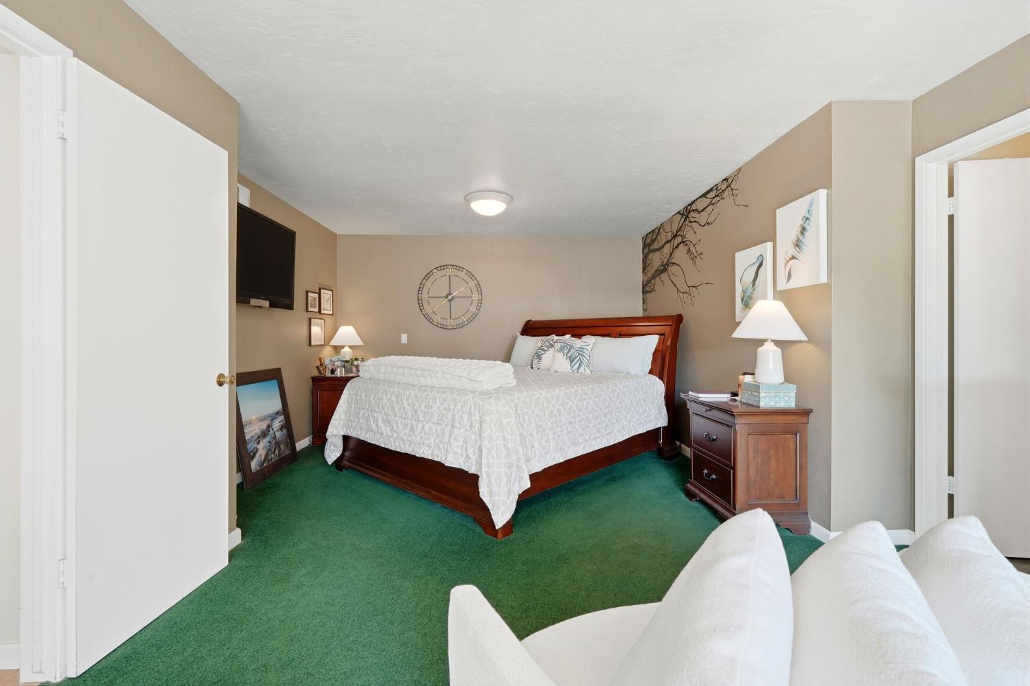 1273 Bundy Avenue, Clovis, CA, 93611