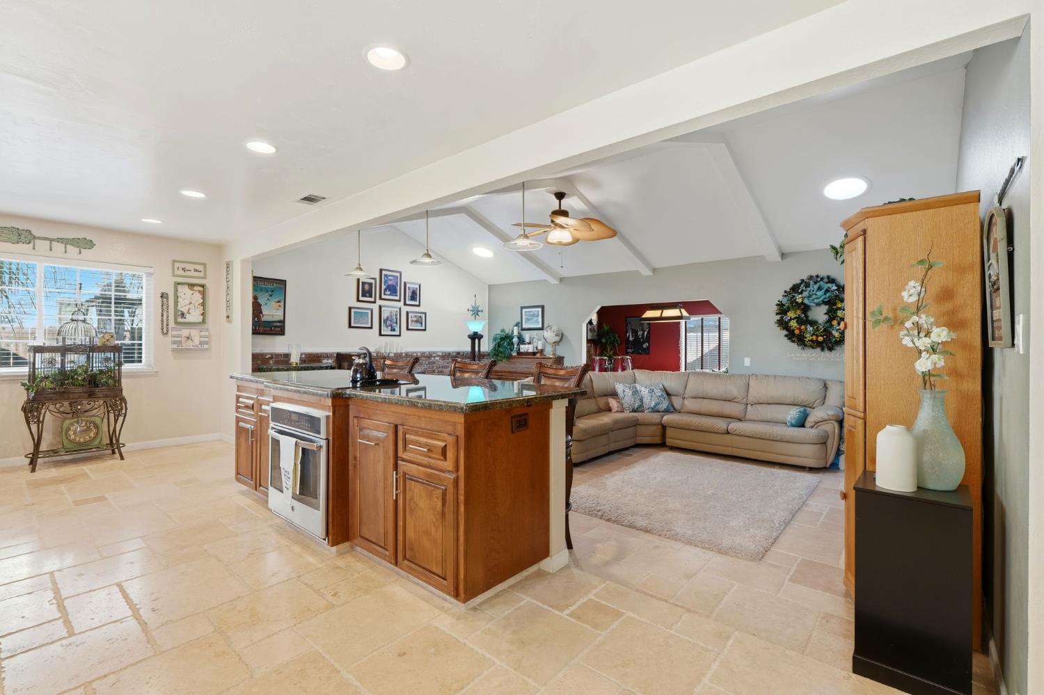 1273 Bundy Avenue, Clovis, CA, 93611