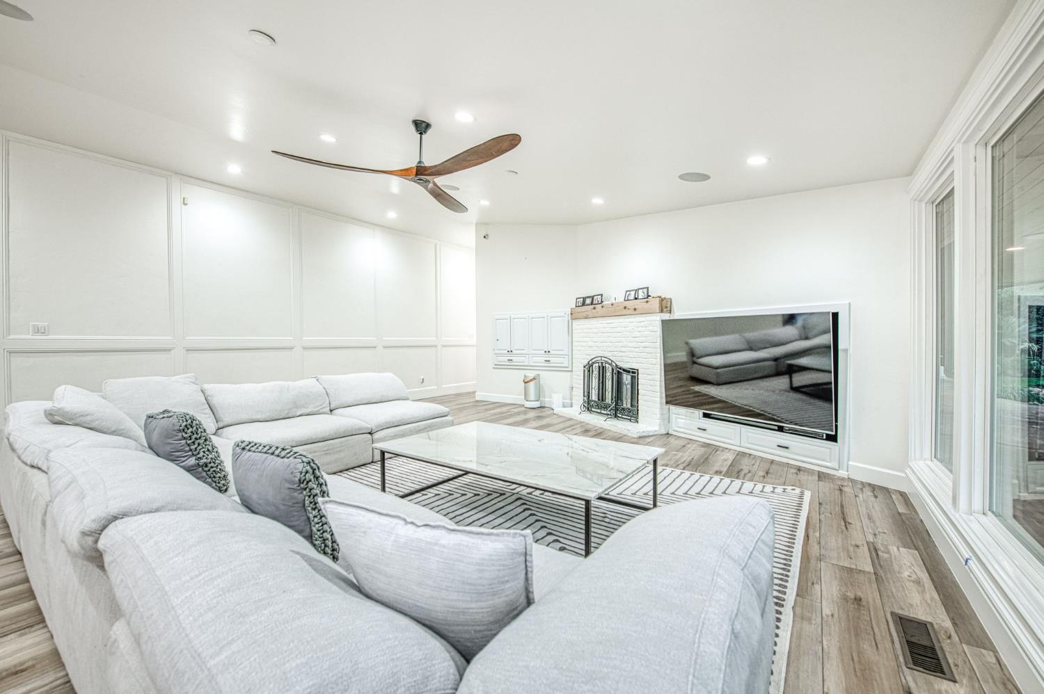 6386 N Forkner Avenue, Fresno, CA, 93711