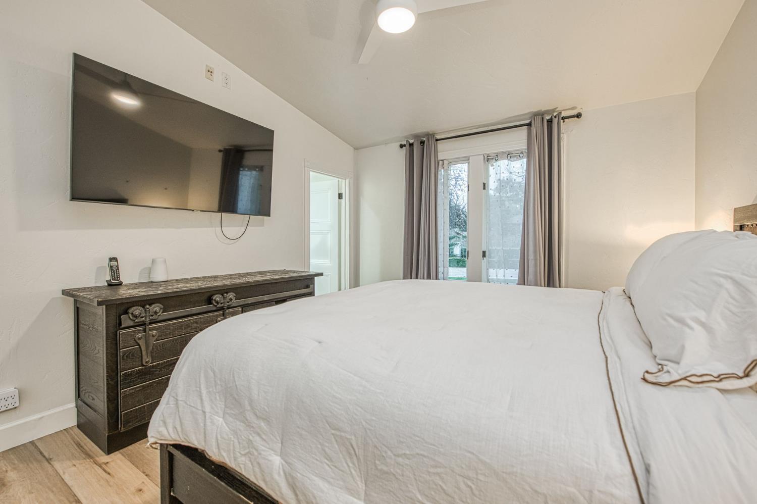 6386 N Forkner Avenue, Fresno, CA, 93711